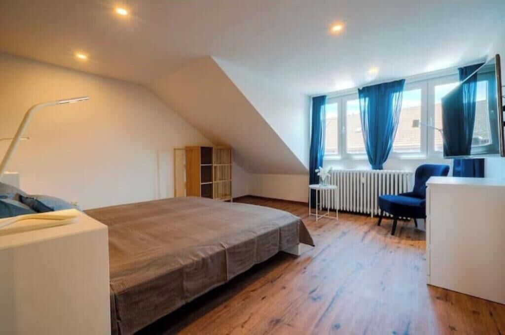 1 chambre, fer et planche à repasser, Wi-Fi, draps fournis