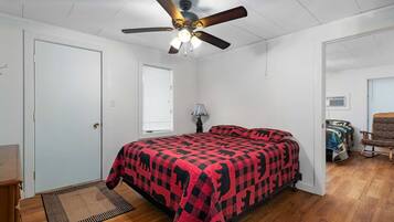 2 Schlafzimmer, Bügeleisen/Bügelbrett, kostenloses WLAN, Bettwäsche