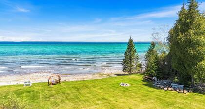 Lem's Paradise #1 | 300+ ft Lake Huron Shoreline & Mackinac Views