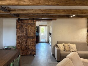 Living area - Stone House (Siracusa)
