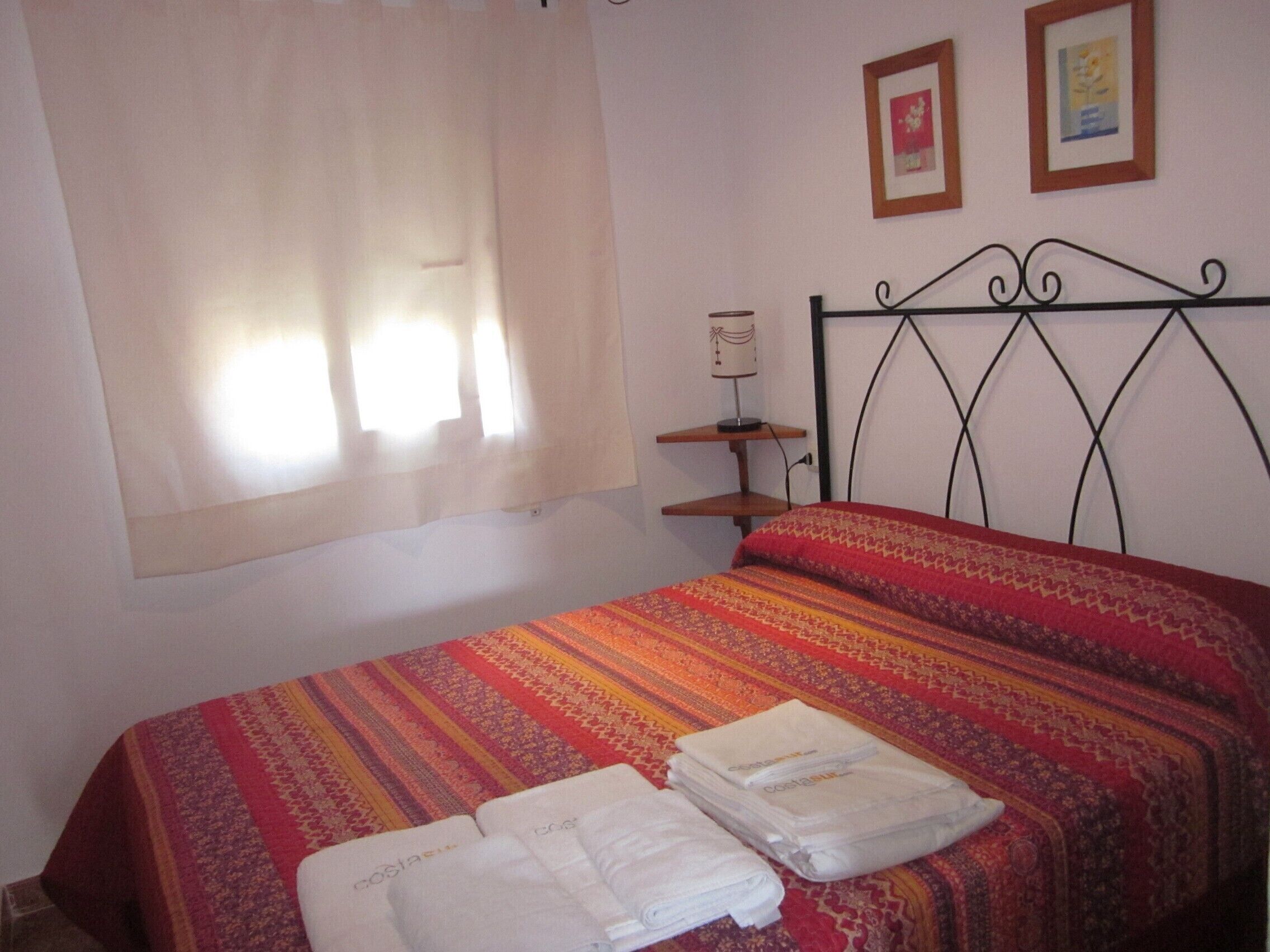 2 bedrooms