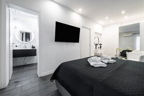 1 bedroom, iron/ironing board, WiFi, bed sheets - Apartment 'Black E White' with Wi-Fi and Air Conditioning (Pula)