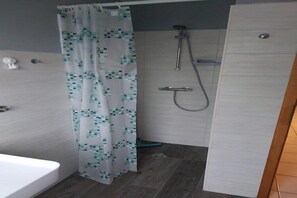 Dusche, Haartrockner