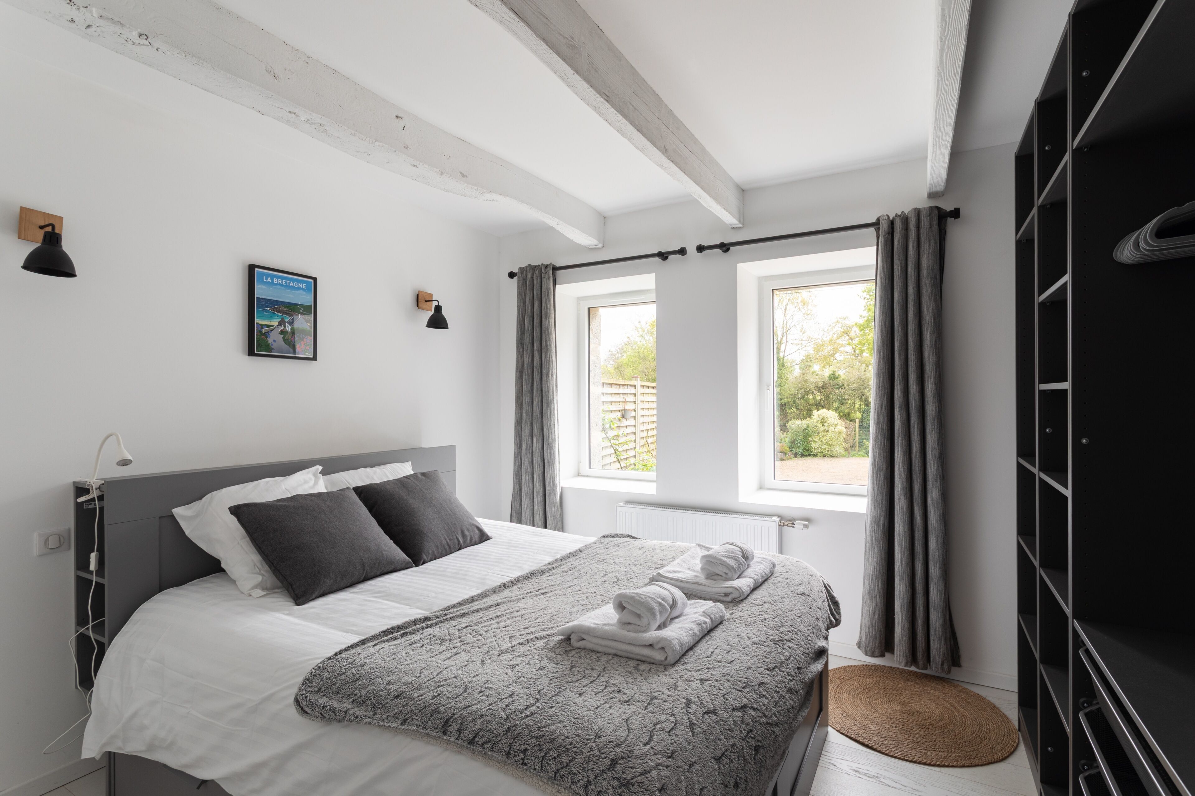 3 chambres, fer et planche à repasser, accès au Wi-Fi (inclus)