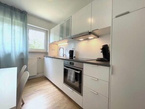 Private kitchen - City apartment SB Am Homburg (ground floor, Ap 0) (Saarbrücken)