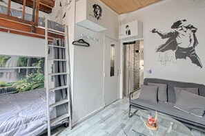 Iron/ironing board, free WiFi, bed sheets - L'Espace Calme et Sérénité - Studio proche métro (Ivry-sur-Seine)