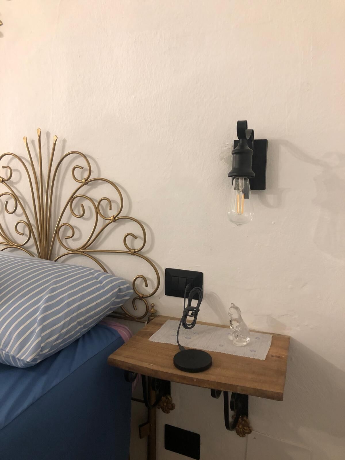 1 室のベッドルーム、アイロン / アイロン台、WiFi、ベッドシーツ