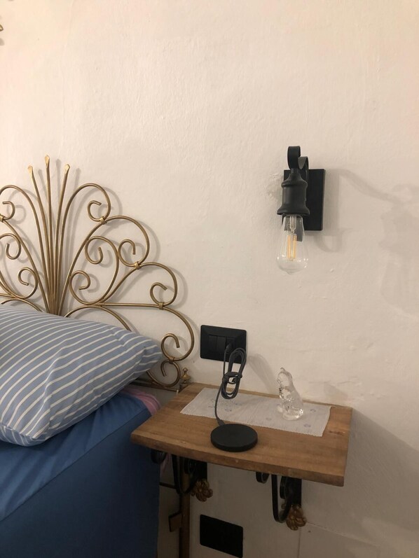 1 makuuhuone, silitysrauta/-lauta, Wi-Fi, vuodevaatteet