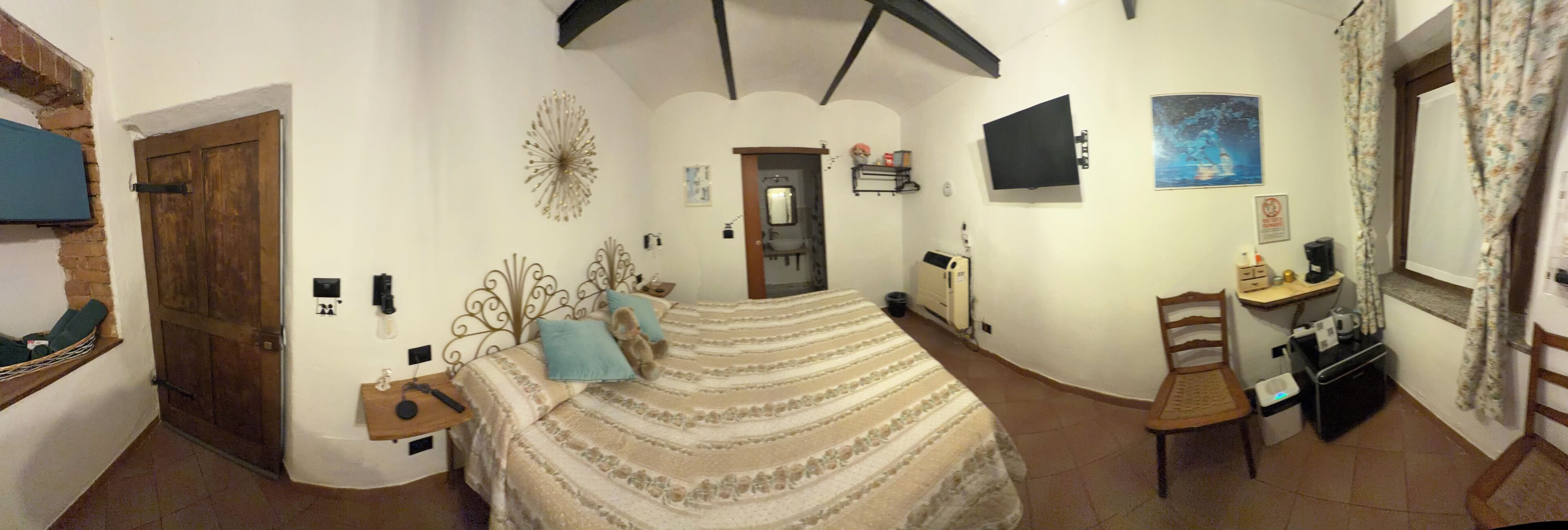 1 camera, ferro/asse da stiro, Wi-Fi, lenzuola