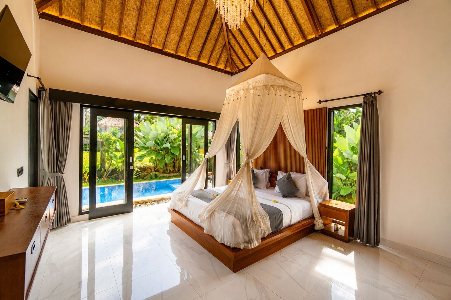 Deluxe Villa, Private Pool | Free WiFi