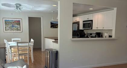 Cozy 2 Bedroom home in the heart of Kernville