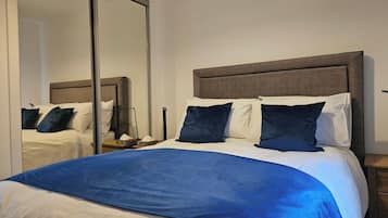 2 bedrooms, free WiFi, bed sheets