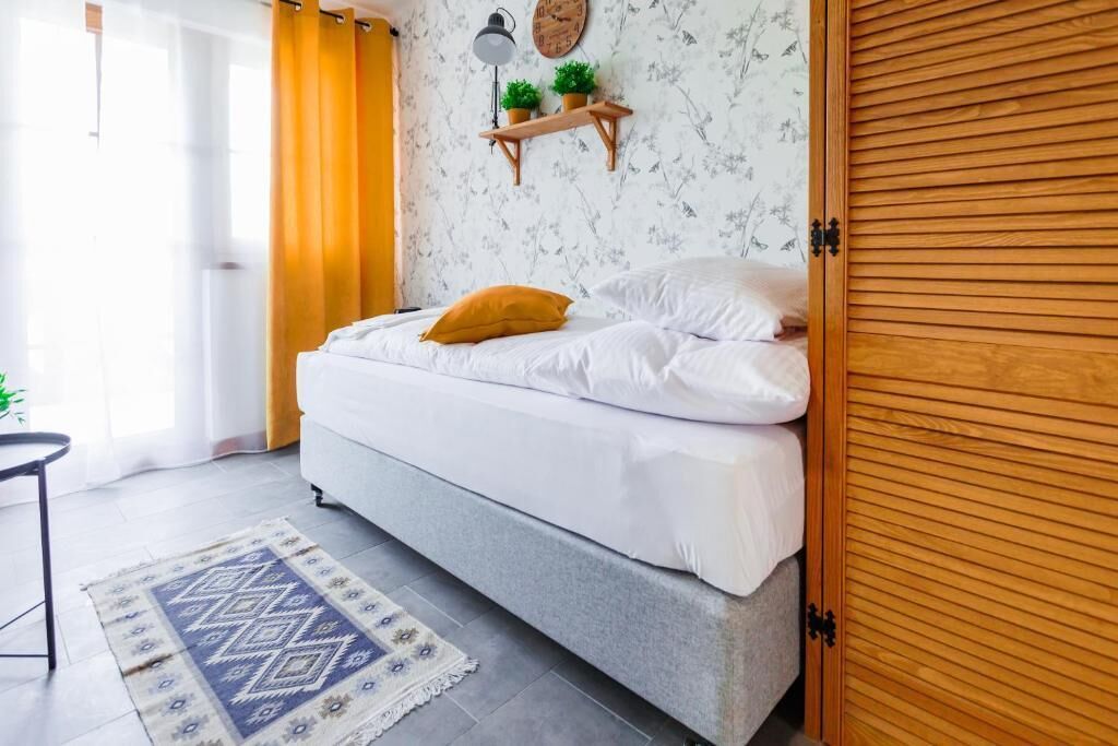 Eenpersoonskamer, balkon, uitzicht op bergen