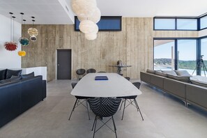 Interior - Villa "Alba" with Sea View, Wi-Fi, and Air Conditioning (Zonza)