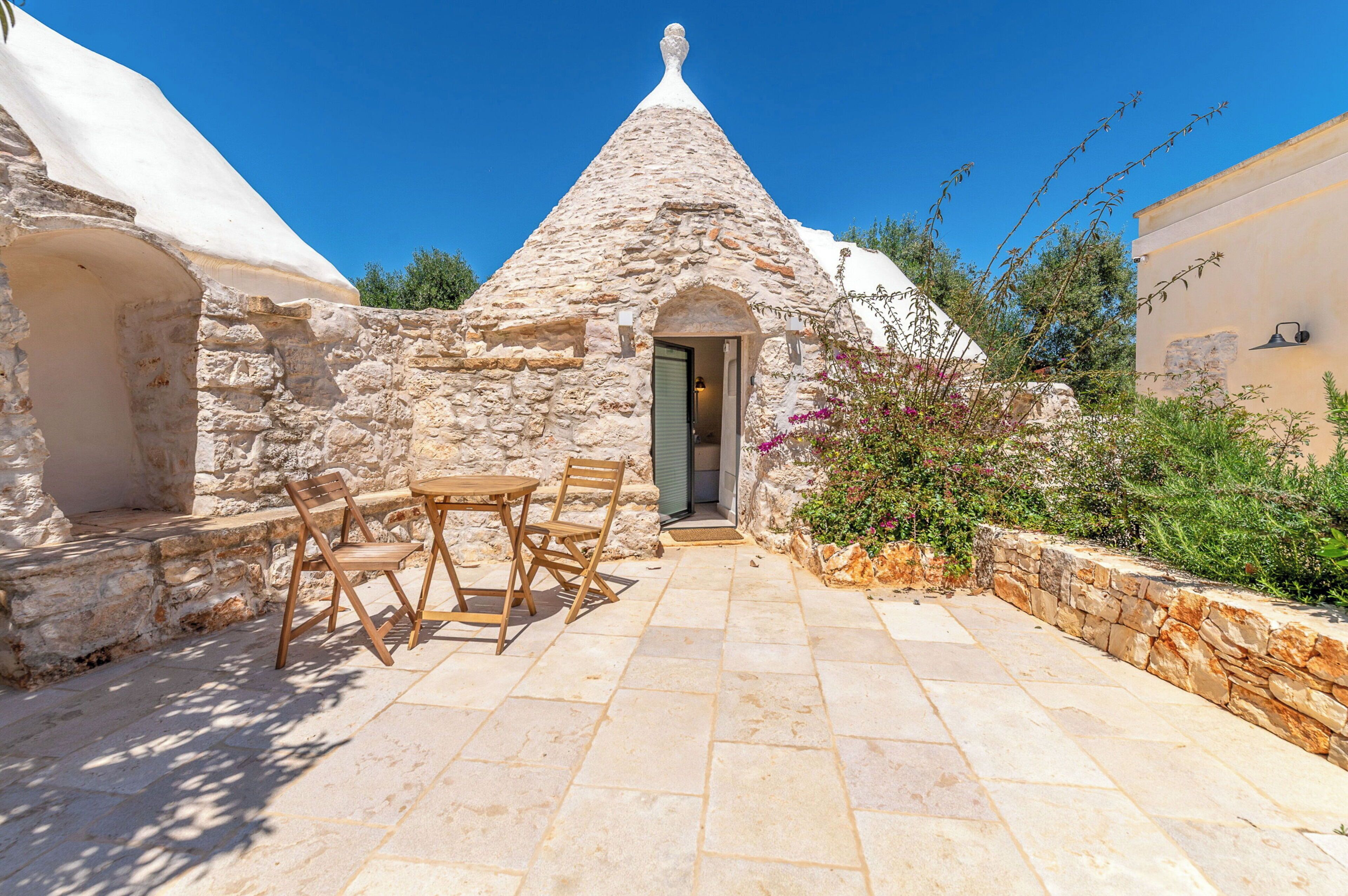 Classic-Zimmer, Gartenblick | Speisen im Freien