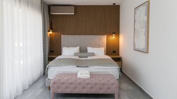 3 chambres, fer et planche à repasser, Wi-Fi gratuit, draps fournis