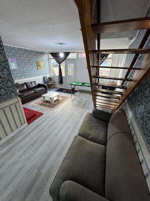 Living area - House Of Comfort in London (London)