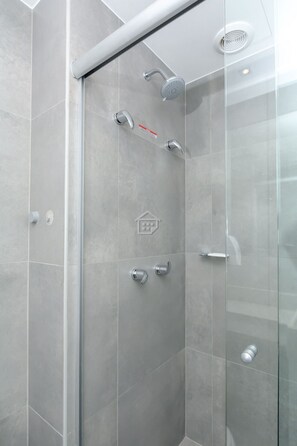Hair dryer - Apartamento | Elegância e Design no Mont'Serrat (Porto Alegre)