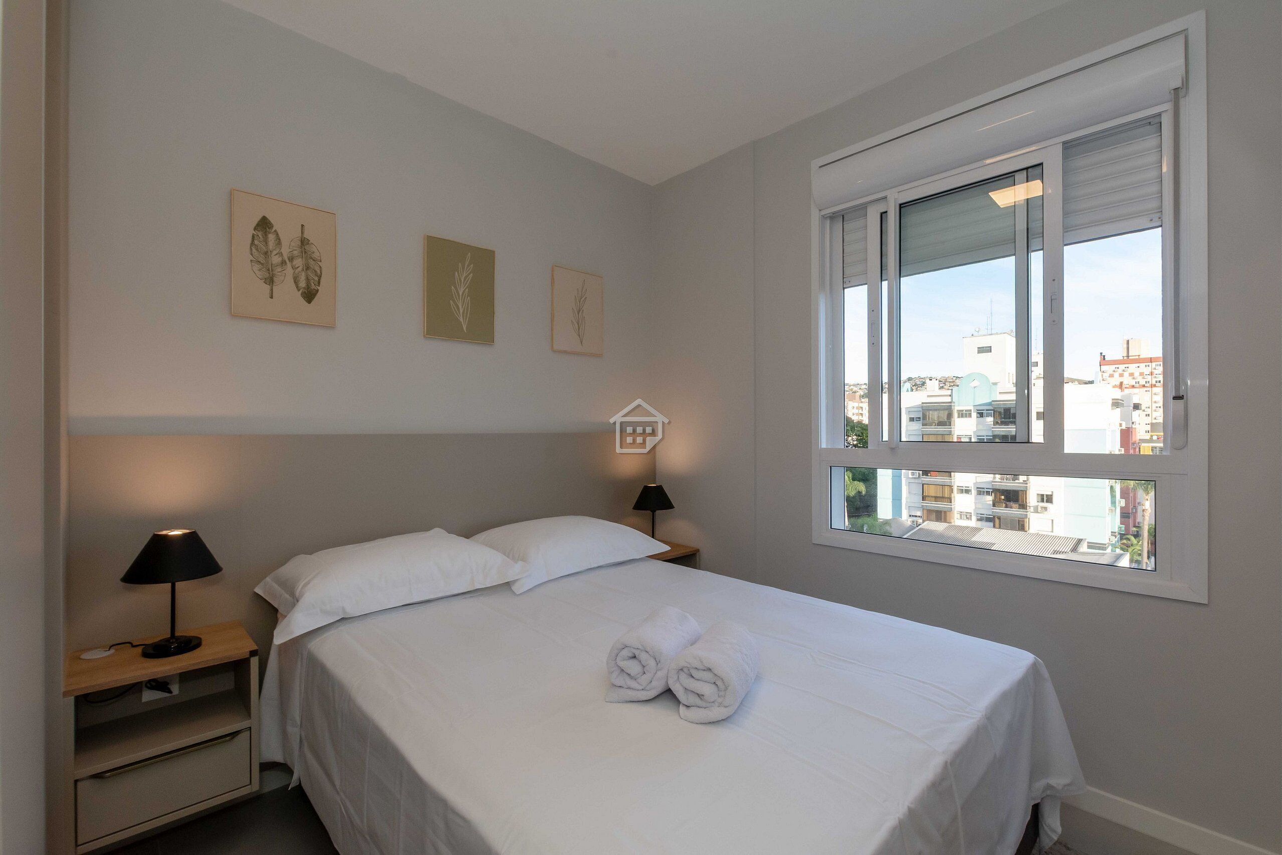 1 bedroom, iron/ironing board, internet, bed sheets