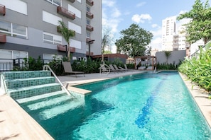 Pool - Studio Cubanos | Lado do Hospital + Tecnopuc (Porto Alegre)