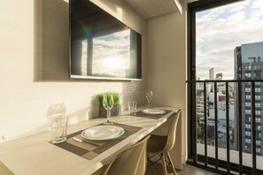 Dining - Studio Elegante e Conectado em Porto Alegre (Porto Alegre)