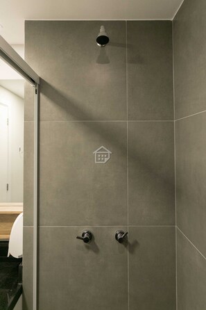 Hair dryer, towels - Studio moderno no Rio Branco | Próximo à Redenção (Porto Alegre)