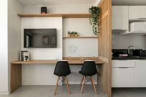 Interior - Studio moderno em andar alto no Rio Branco (Porto Alegre)