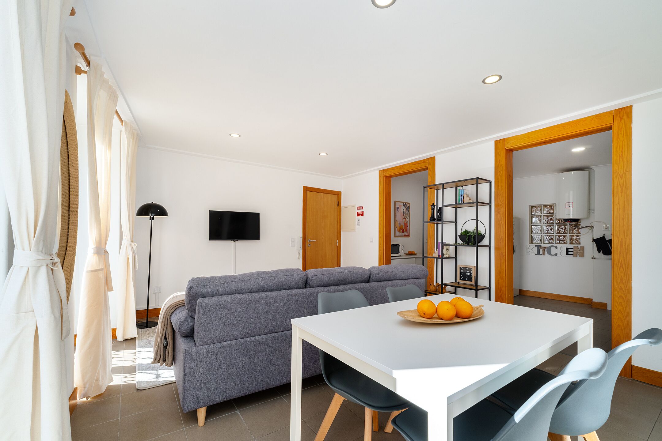Comfort-Apartment | Wohnbereich | Flachbildfernseher