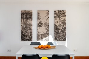 Căn hộ tiện nghi đơn giản | Khu ăn uống