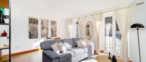 Comfort Apartment | Living area