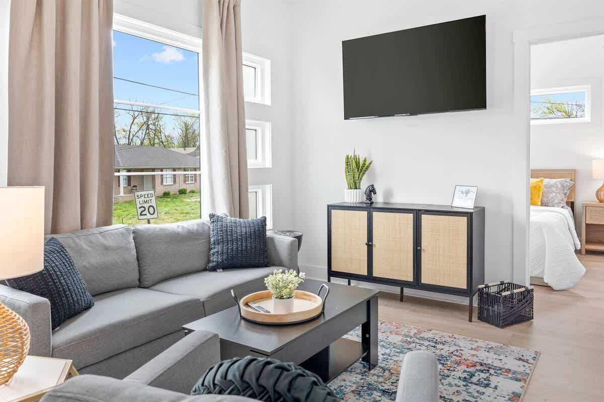 Televisio, työhuone