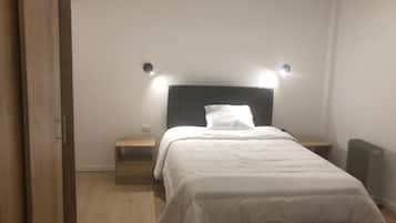 Comfort Room, Patio, Courtyard View