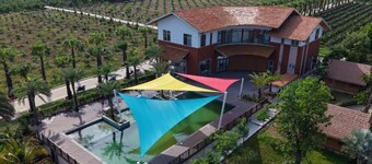 Hoàng Long Tropical - Farmstay