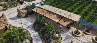 Hoàng Long Tropical - Farmstay