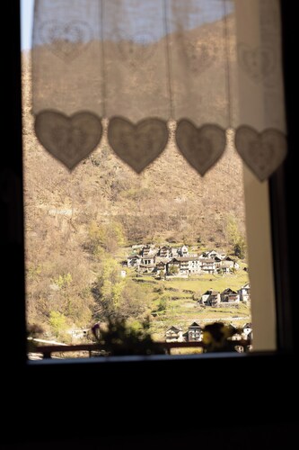 Wonderful three-room apartment in the mountains: comfort and relaxation for families/groups, bbq