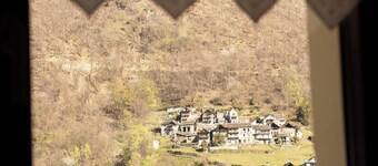 Wonderful three-room apartment in the mountains: comfort and relaxation for families/groups, bbq