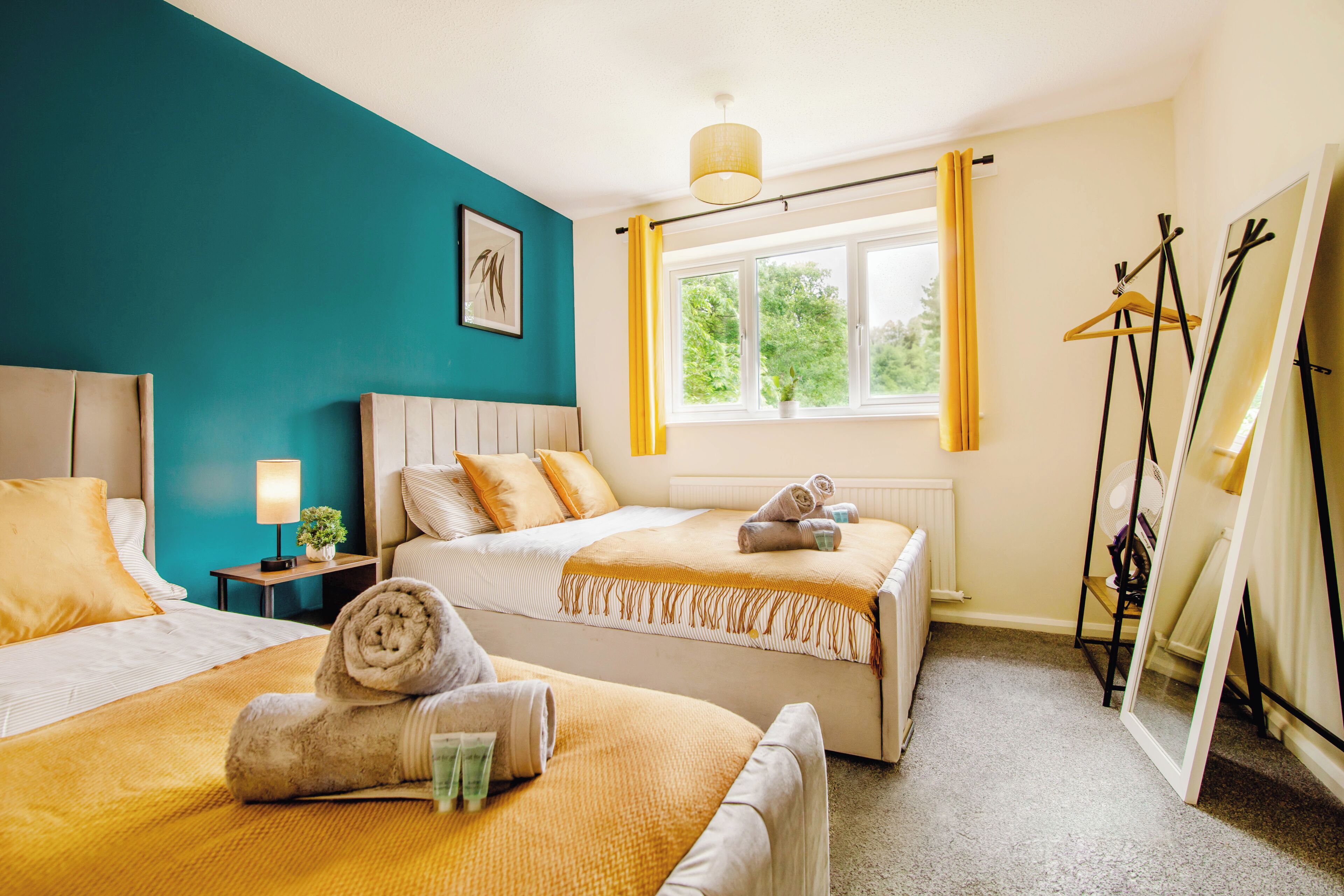 2 bedrooms, desk, iron/ironing board, free WiFi