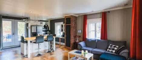 Apartment | Living area