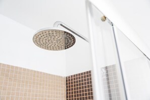Shower, hair dryer, towels - GuestReady - Charming studio (Porto)
