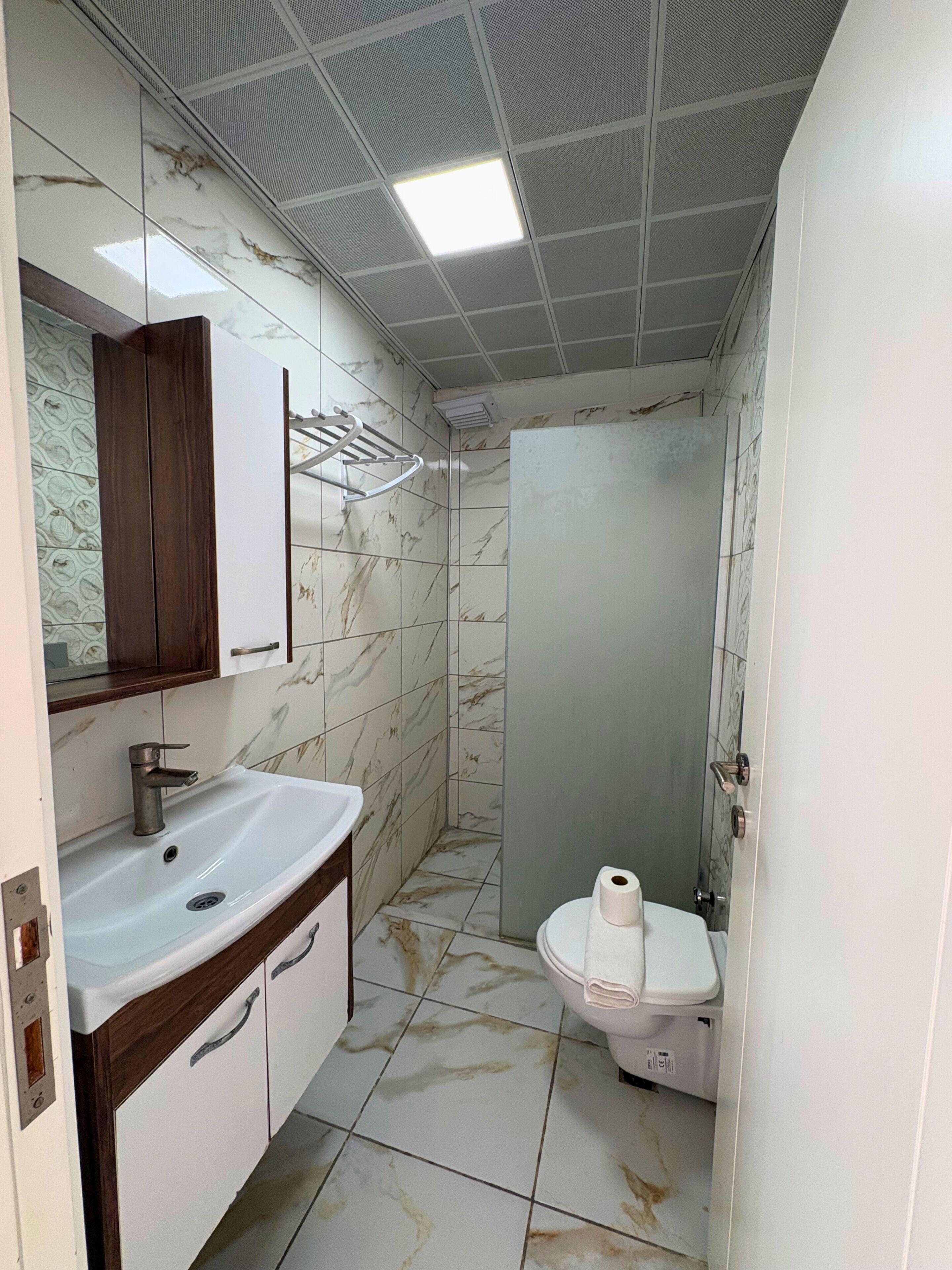 Deluxe Room, Balcony, Sea View | Bathroom | Shower, free toiletries, hair dryer, slippers