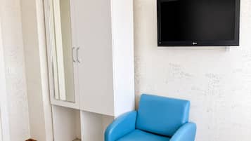 Superior Room, Balcony, Sea View | Minibar, free WiFi, bed sheets