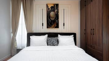 Comfort Apartment, Balcony, City View
