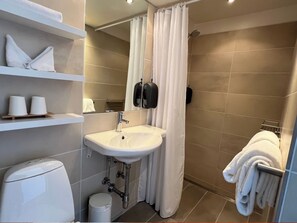 Bathroom - Højstrupgård (Helsingør)