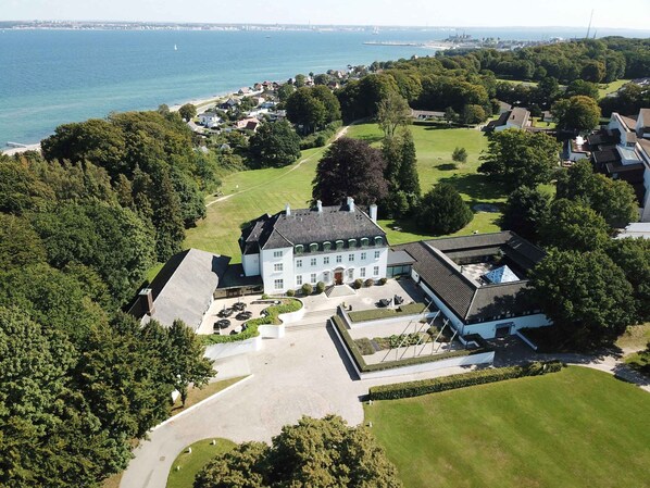 Exterior - Højstrupgård (Helsingør)