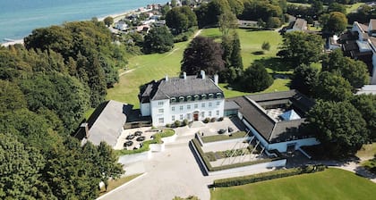 Højstrupgård