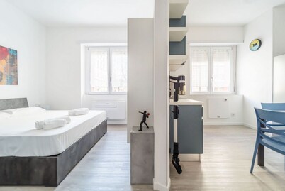 A bright and welcoming 36 square meters loft, perfect for two people, located on the first floor of a building with an elevator (NOT accessible to disabled guests).The property is located in a quiet area of Trieste, well-served by major amenities s
