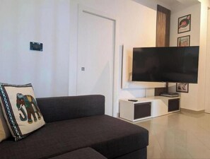 Living area - Vrbo Property (Torino)