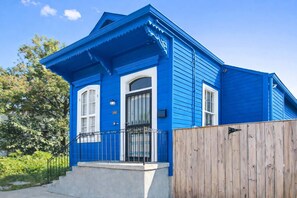 Exterior - Modern 3BR Home 6 Blocks to French Quarter (New Orleans)
