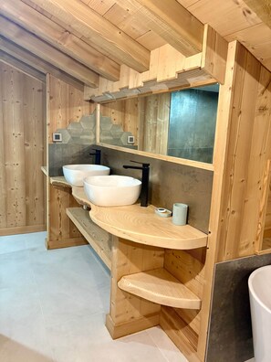 Shower, hair dryer - Jenepi - Chalet neuf 12 p - spa & playroom (Xonrupt-Longemer)