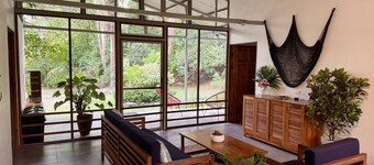 Finca Scarlet | Off-Grid | 10 min Walk to Beach